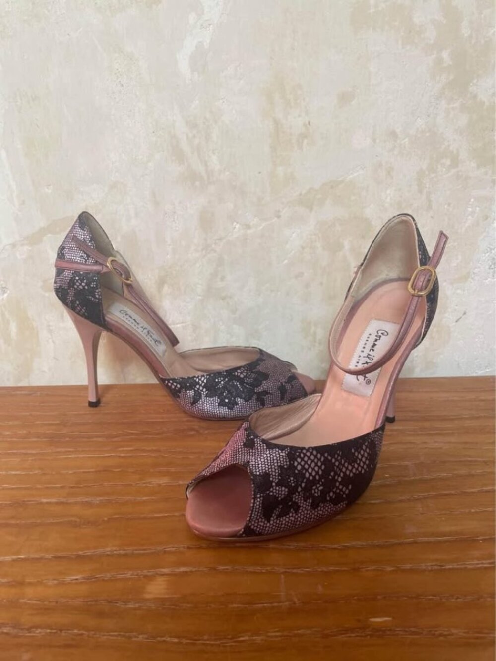 Comme Il Faut tango heels sz 36